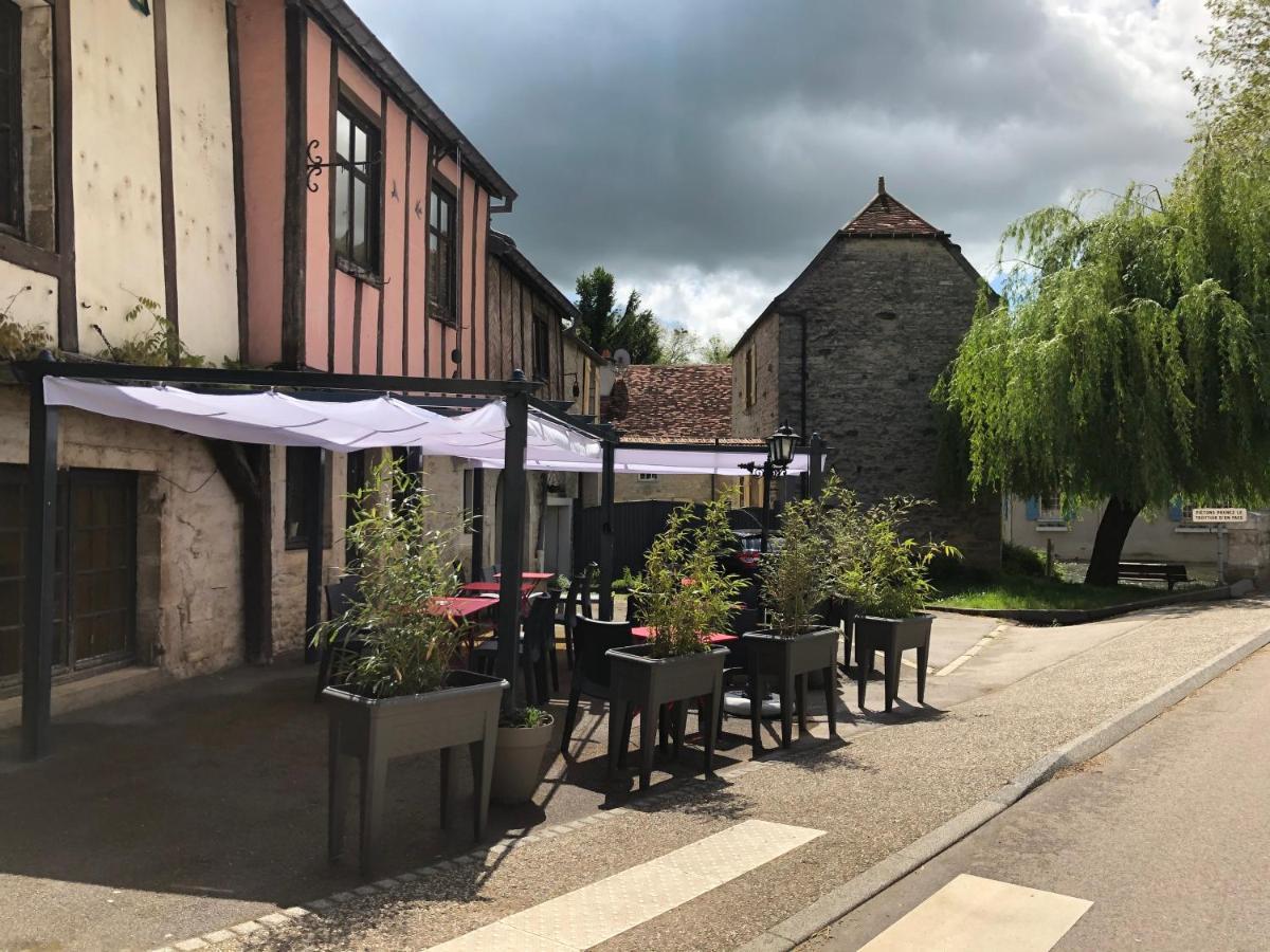 Auberge Du Renard'Eau 贝兹 外观 照片